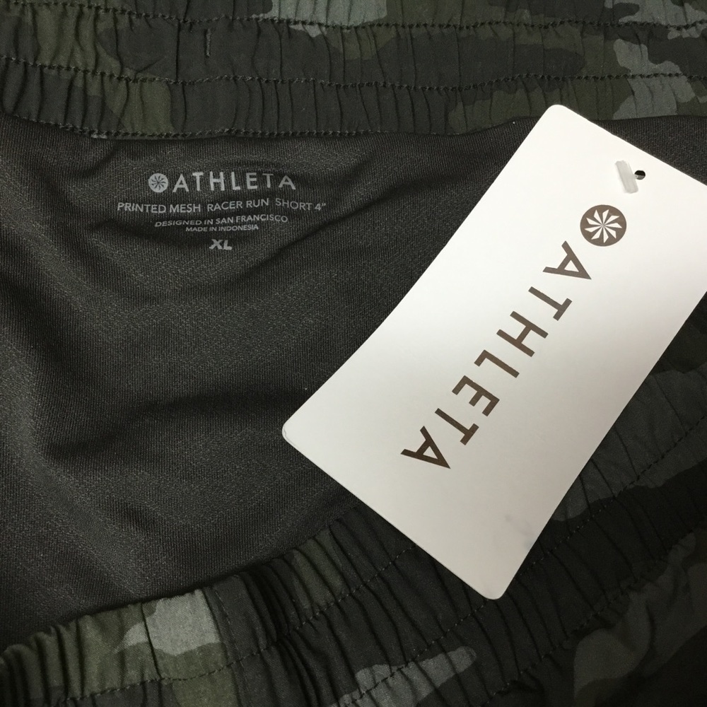 NWT ATHLETA Printed Mesh Racer Run Short 4” Size XL - Picture 8 of 10